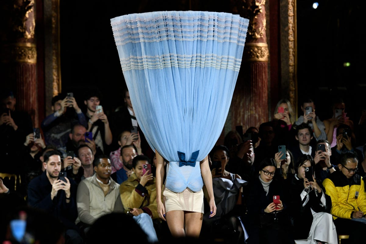 Ty nejdůležitější momenty letošního haute couture weeku