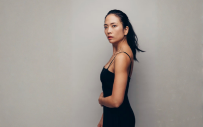 Sandra Yi Sencindiver: Herečka, aktivistka, režisérka a žena, která se přestala omlouvat za místo, které zabírá.